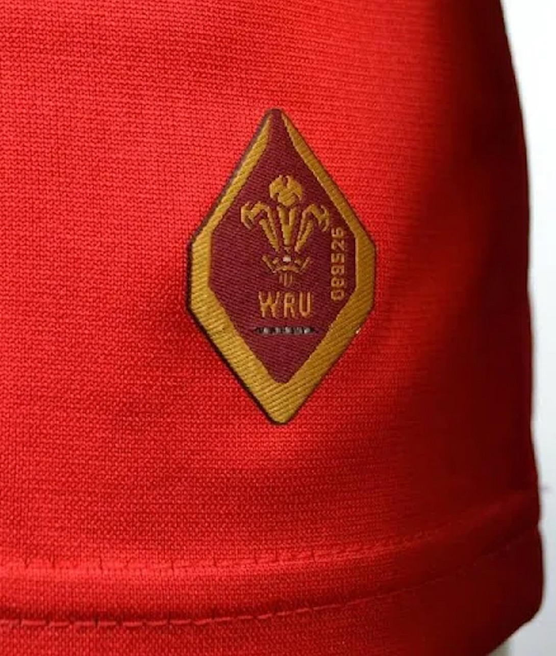 Under Armour Wales Womens Supporters Home Rugby Shirt 15/16