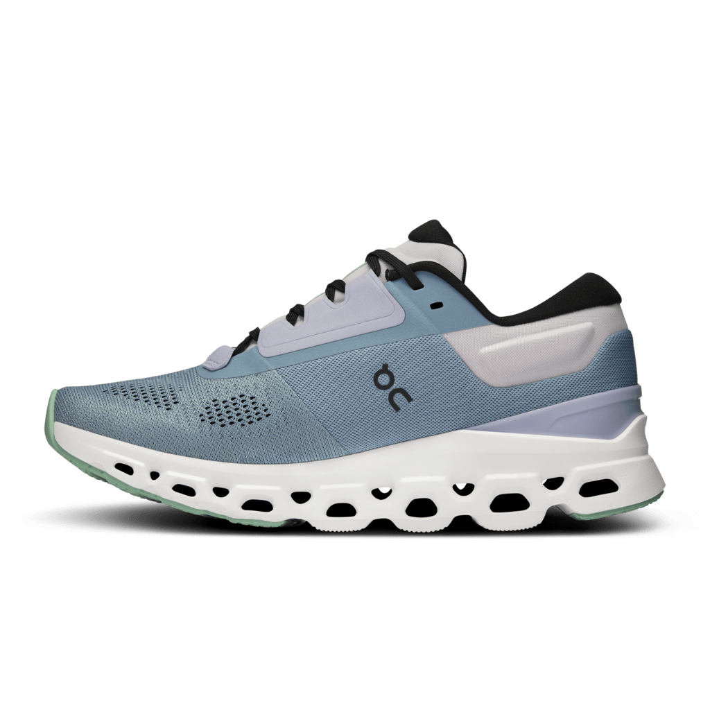 On Cloudstratus 3 Womens Running Shoes